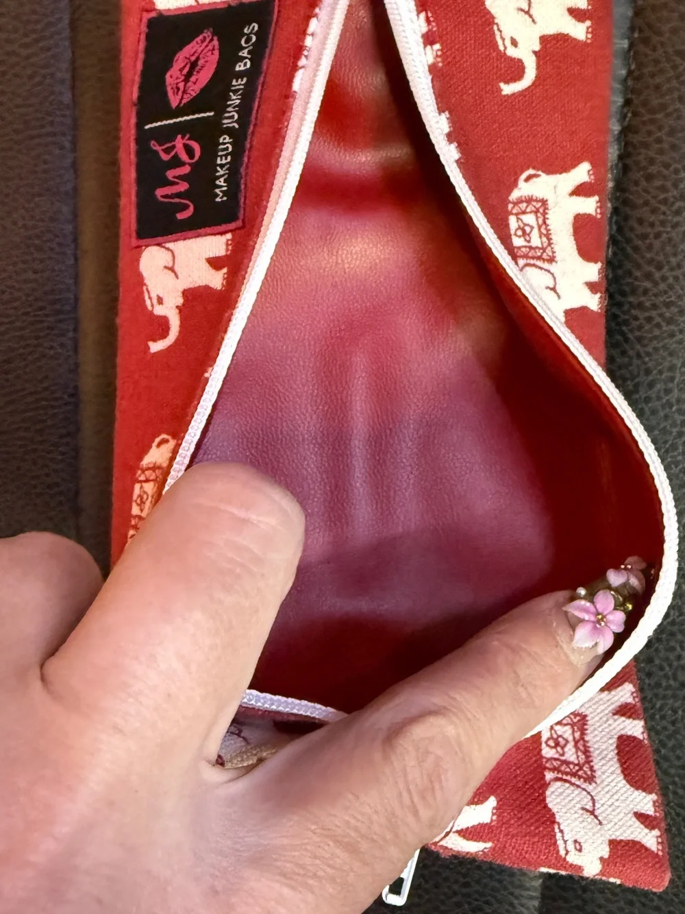 Makeup Junkie Mini Elephant Print Layflat bag